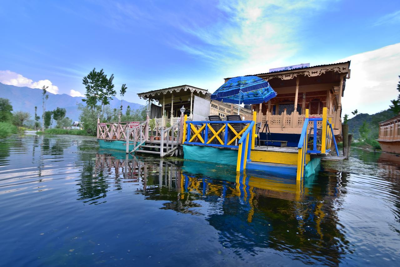 Готель Golden Hopes Group Of Houseboats Срінагар Екстер'єр фото